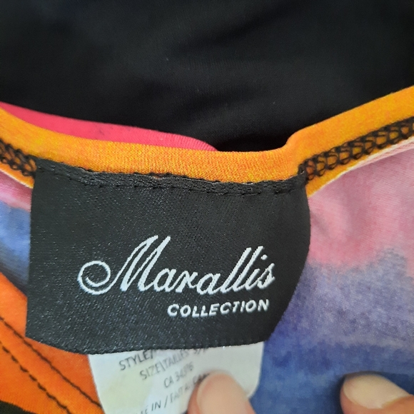 Colourful, easy dressy t-shirt - Picture 5 of 6